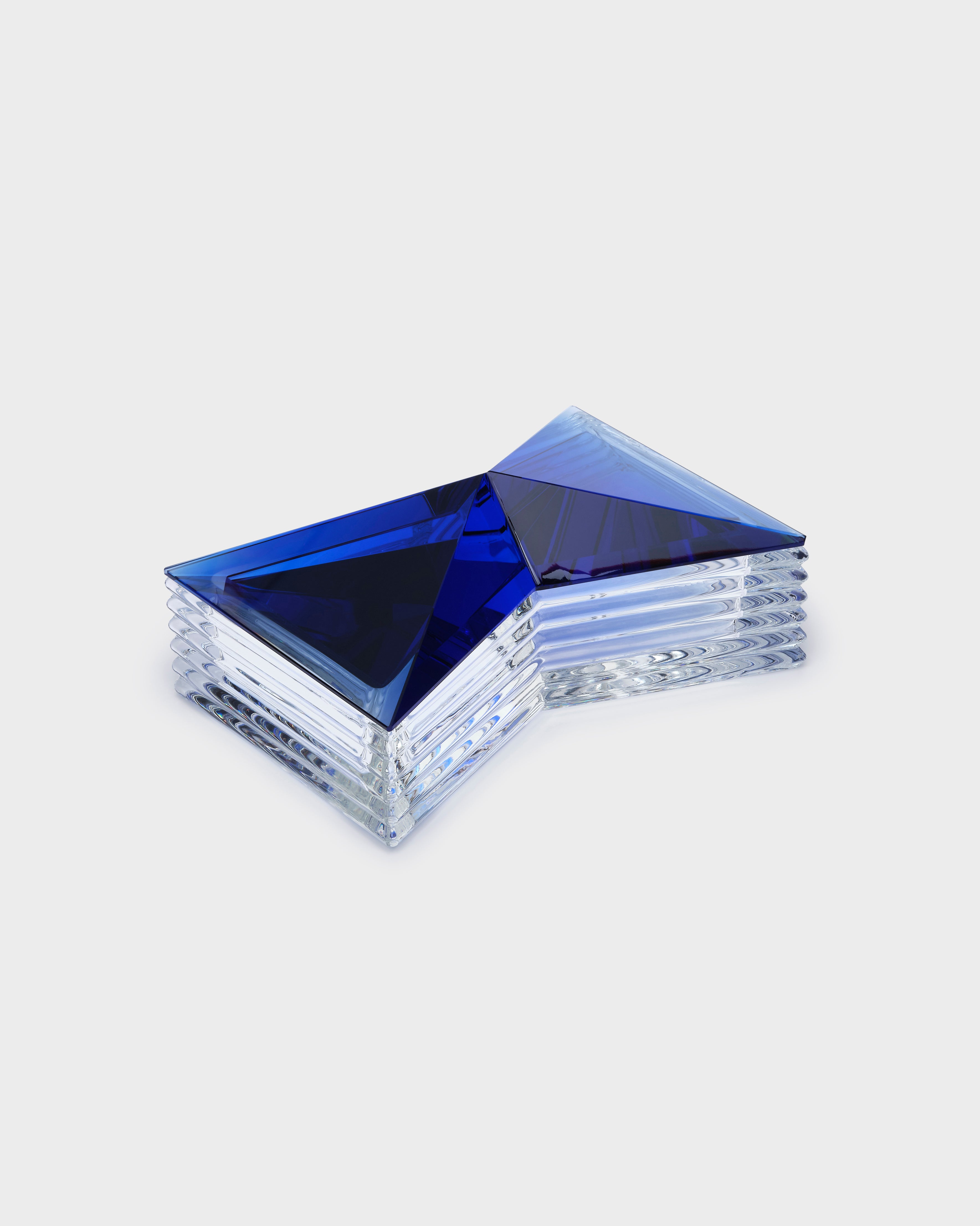 3D Crystal Bowtie Container and Lid